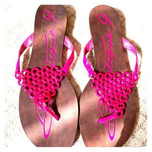 Boutique 9 neon hot pink sandals